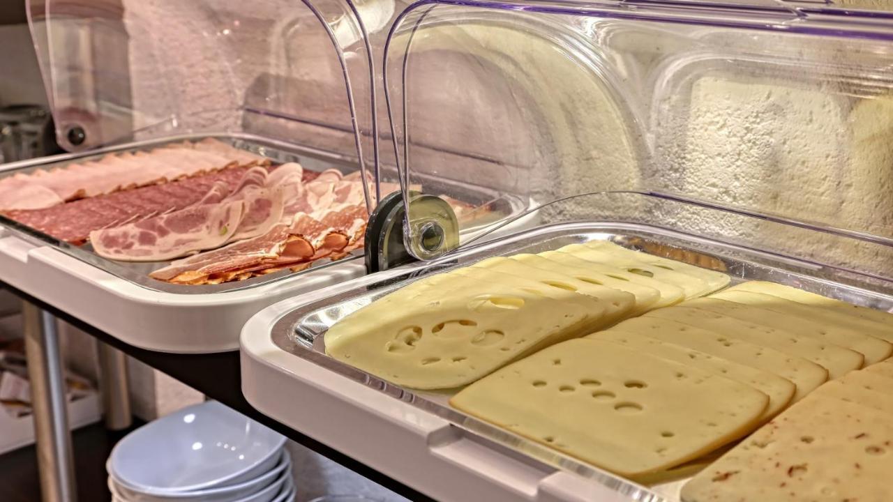 Suit'&frühstück Zum Latschen - Adults Only - Maskenfrei